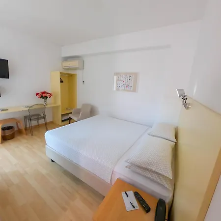 Colorado 3*